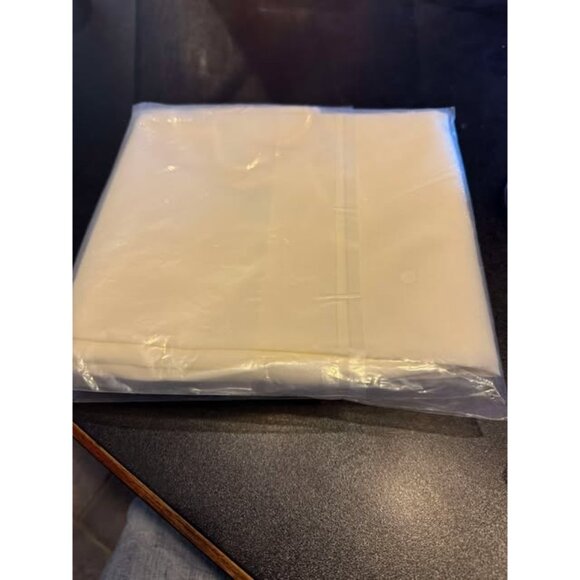 Amussent 48 Inch Round Polyester Tablecloth For Dining Room Or Event Decoration - Picture 2 of 3